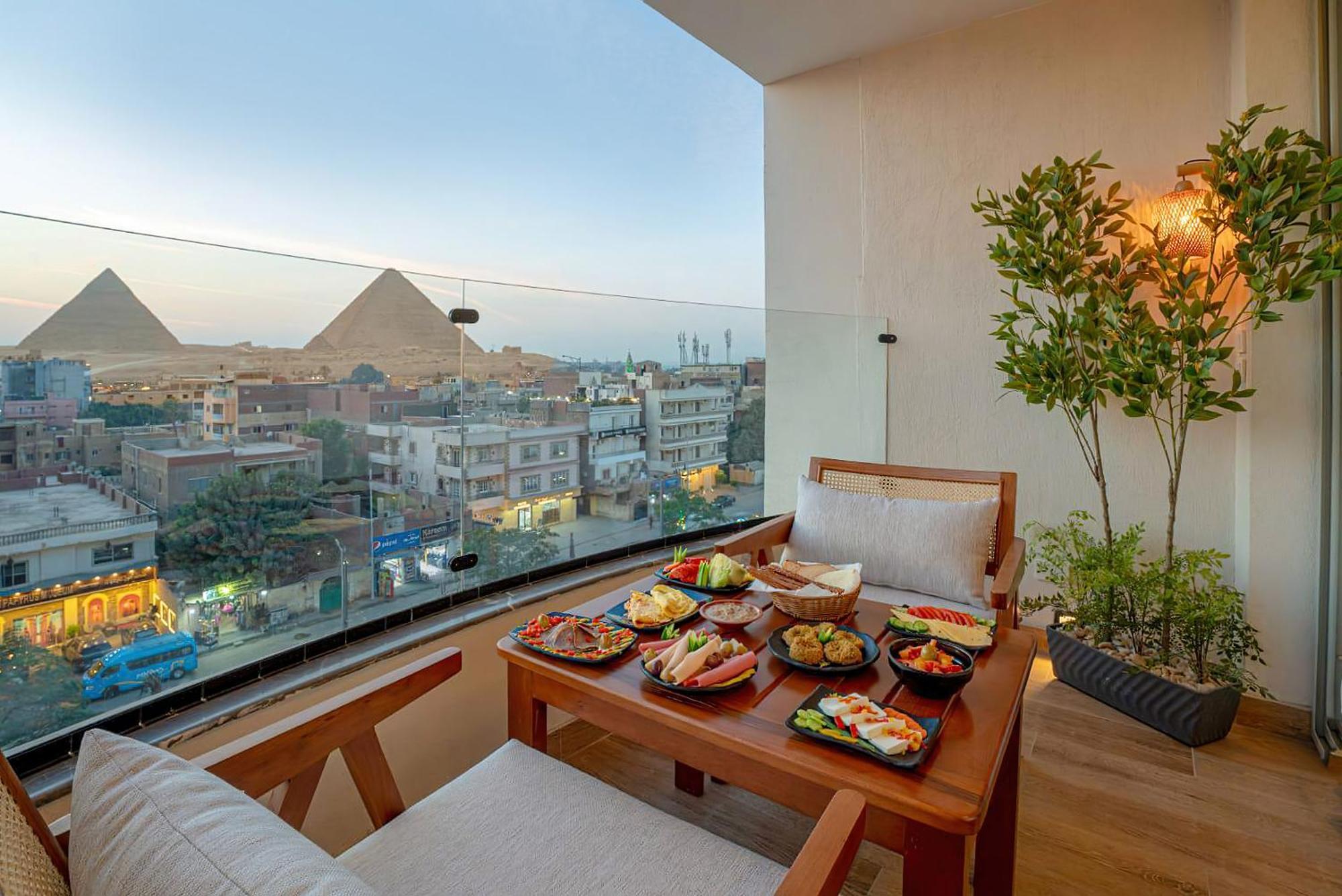 Galaxy Pyramids View Inn Kafret el-Gabal Exterior foto